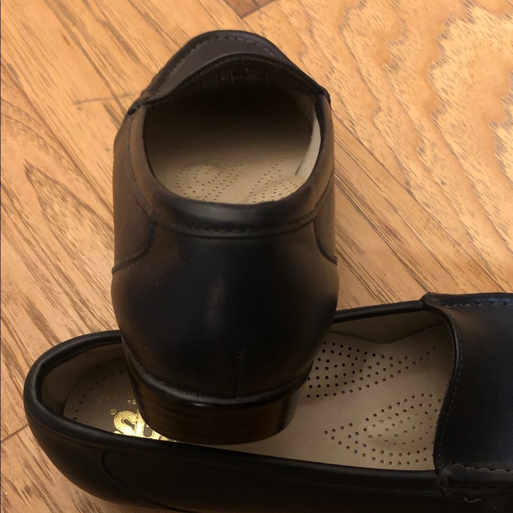 SAS Navy Blue Leather-Like Women’s Slip-On Loafers - Picture 6 of 8
